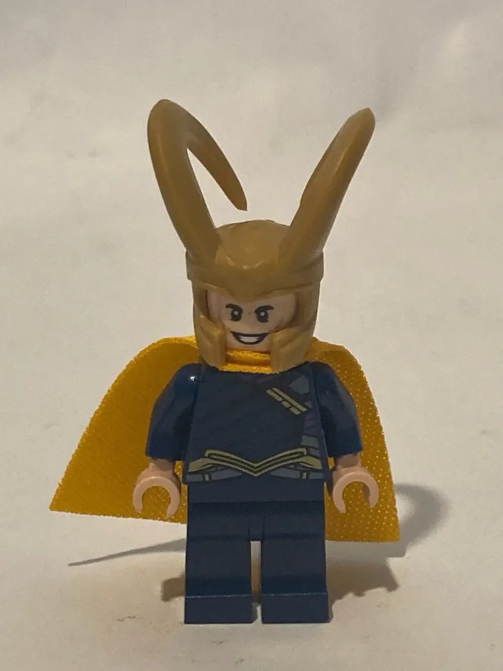 Lego Marvel Loki Minifigure